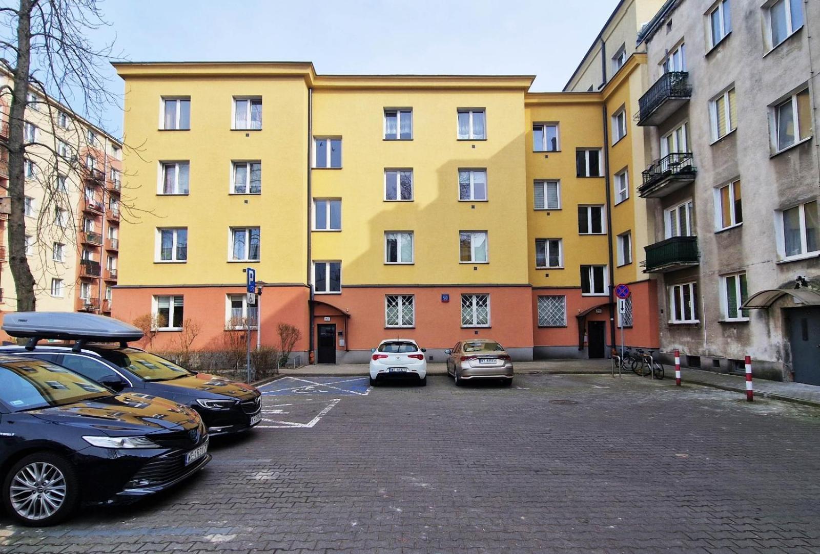 Apartment Zytnia 50 Wola Subway